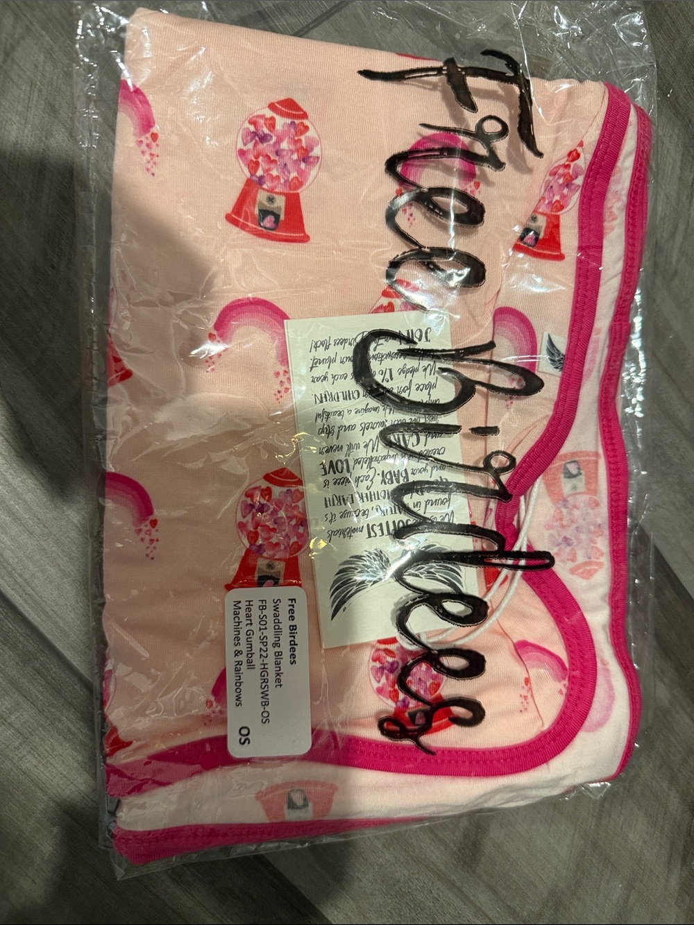 Free Birdees - NWT - heart gumball machines & rainbows Baby swaddling blanket